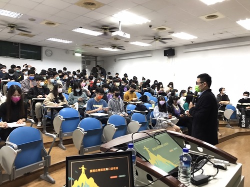 履歷自傳撰寫與口語表達能力講座圖片